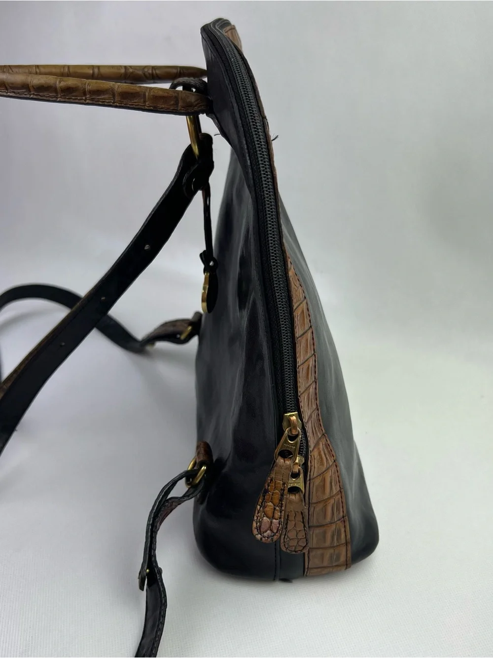 VTG Brahmin Leather Black Brown Croc Print Straps Tuscan Backpack Purse